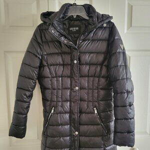 Guess winter puffy coat with hood. Size M. EUC